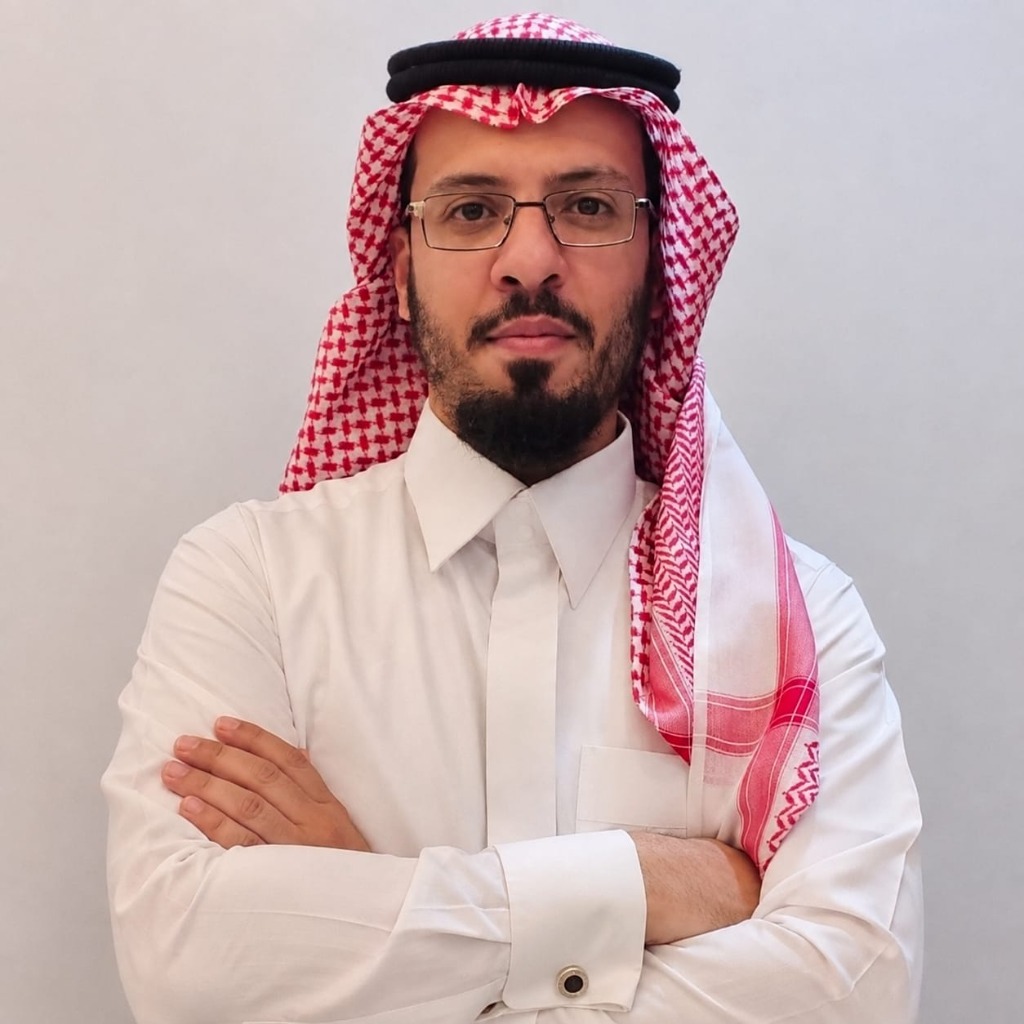 الأستاذ سعيد سليم